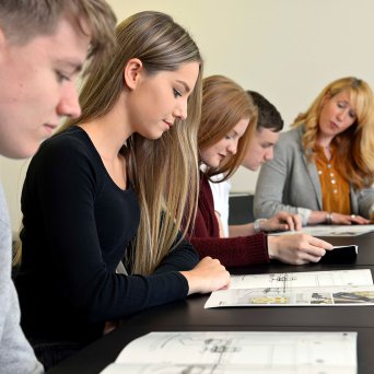 Picture of people learning