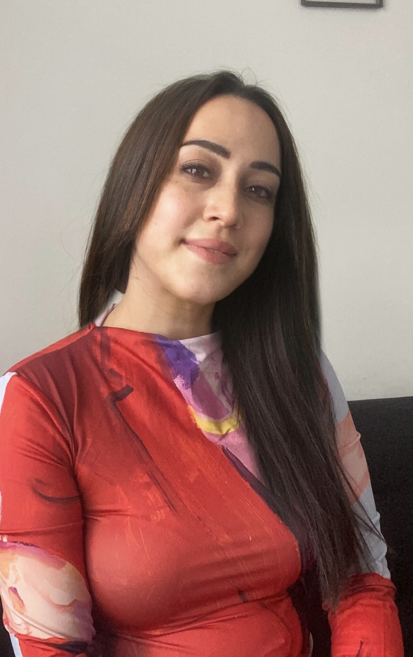Esra Kuscu